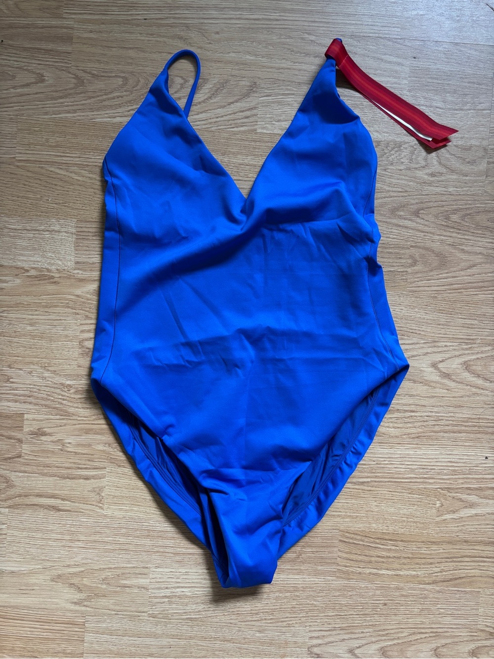 Left on Friday Sunday Suit